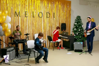 В Melodi кожен учень може відчути себе зіркою музичного бенду